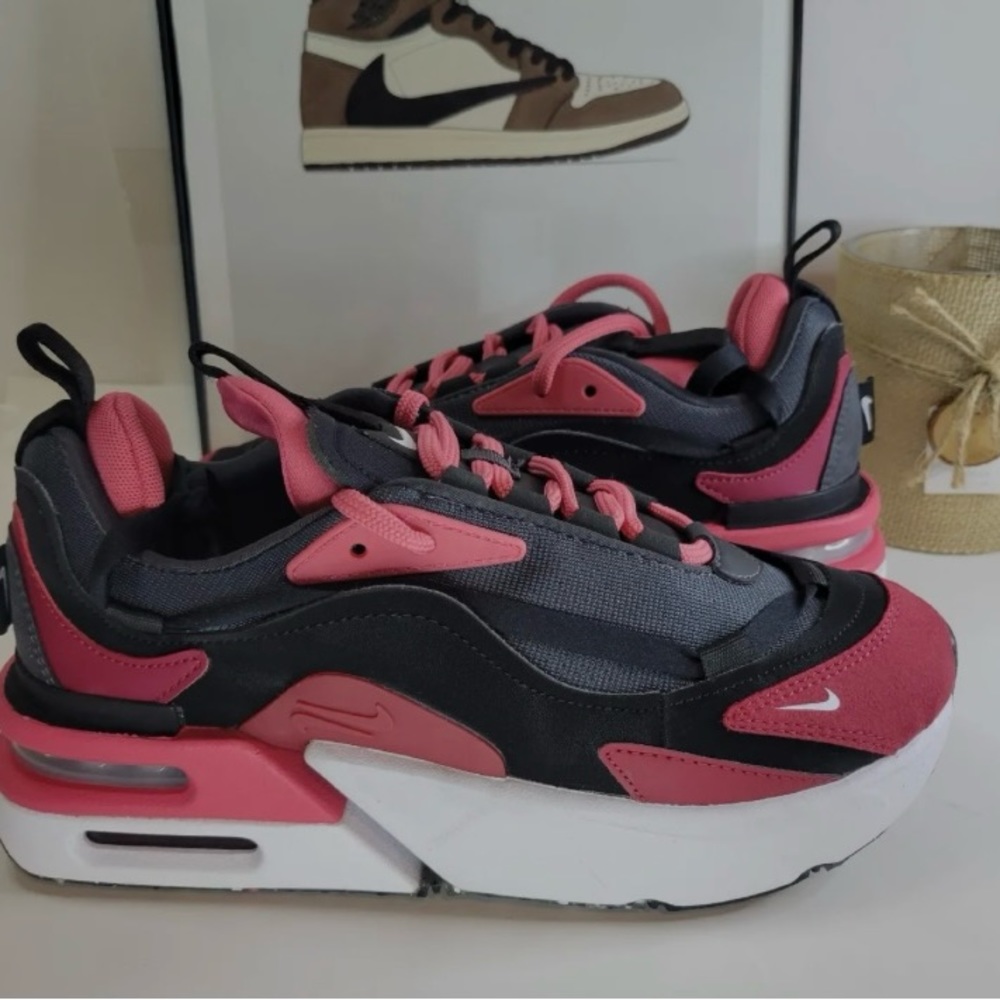 Nike air max fury psa sneaker new in box
